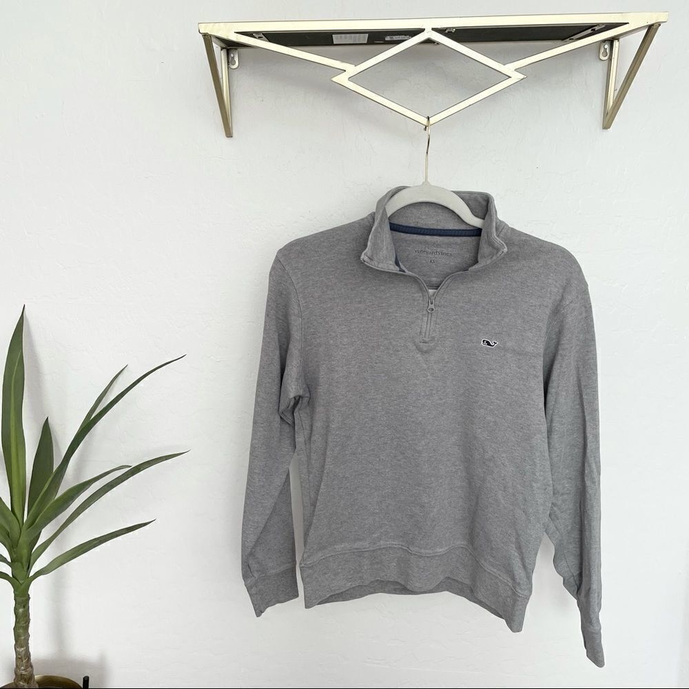 VINEYARD VINES Grey Zip Pullover Whale Embroidered
